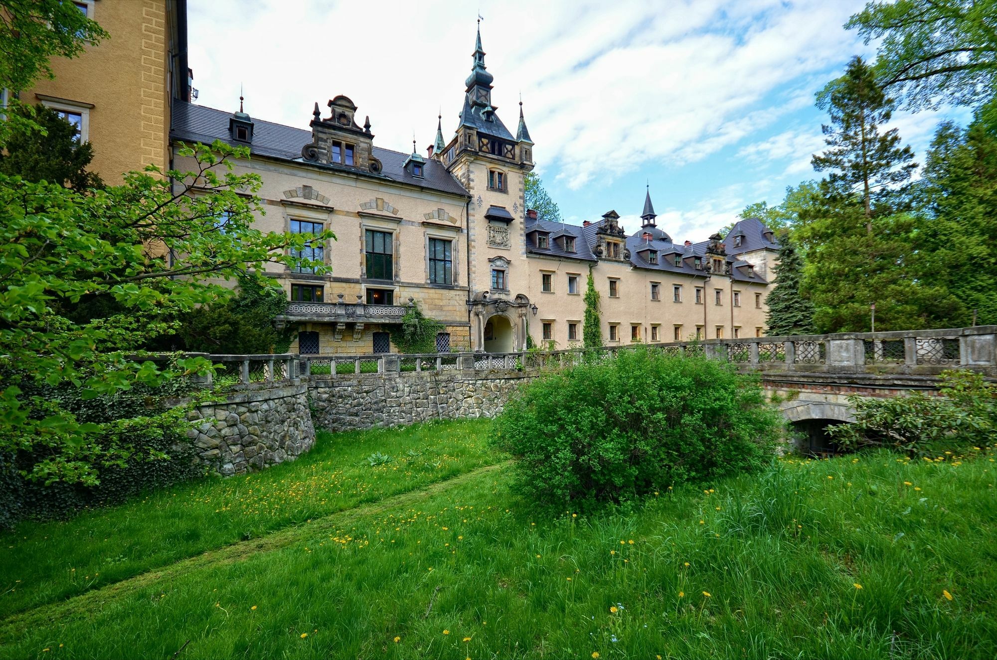 Zamek Kliczkow Hotel Exterior photo